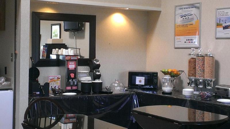 אואן סאונד Comfort Inn מראה חיצוני תמונה