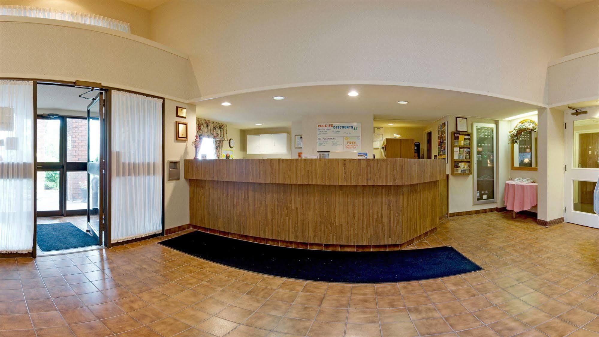 אואן סאונד Comfort Inn מראה חיצוני תמונה